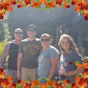 Meet your Posher, Maria